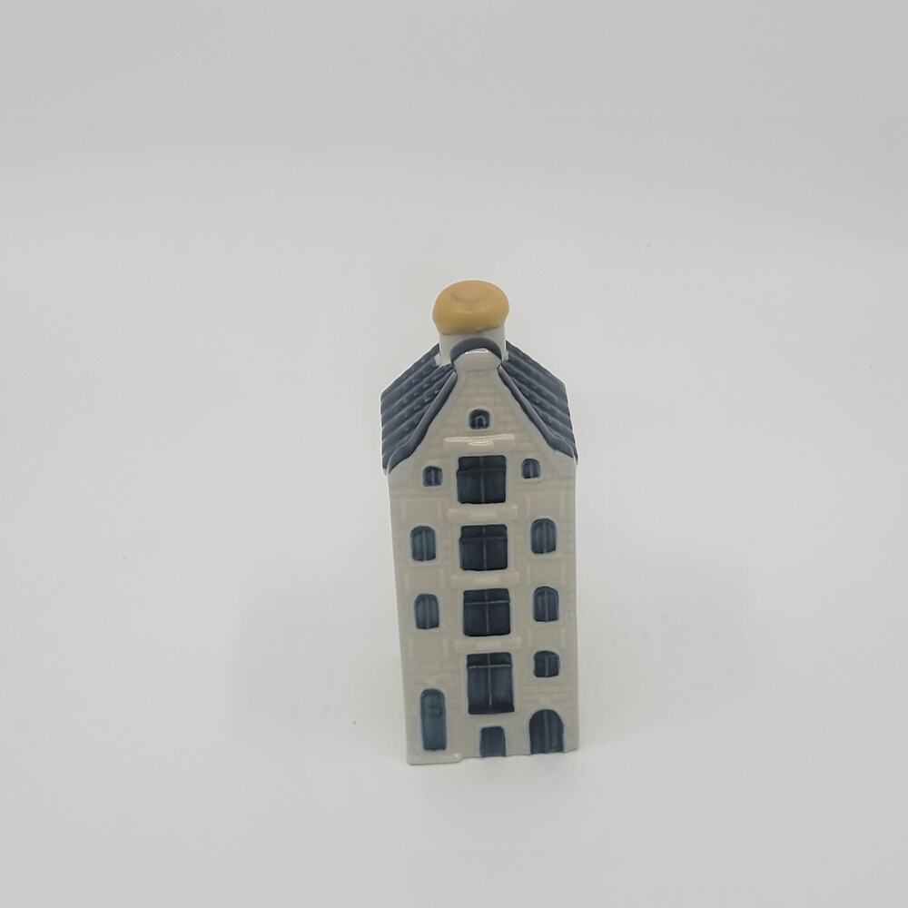 #65 KLM Blue Delft House Bottle by BOLS Original Amsterdam New
